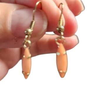 💥4 for $20💥Small Peach Dangle Earrings